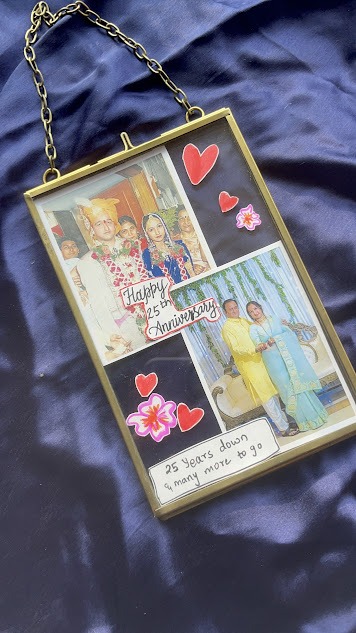 Floating Frame - Image 1